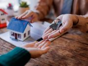 Guvernul schimbă legislația imobiliară din România