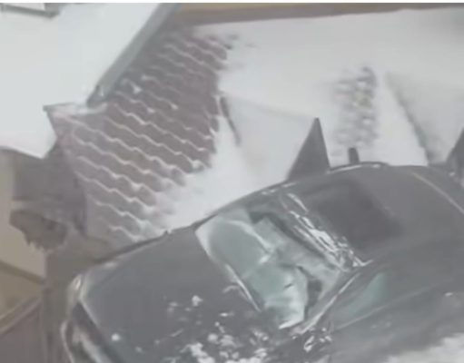 Cazare… cu tot cu autoturism, la Azuga