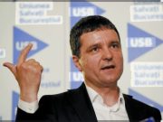 Dacă pe Nicușor îl mănâncă-n cur, riscăm să ne scărpinăm cu toții