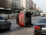 Accident cu șase mașini lângă Spitalul Colentina