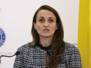 Diplomație după ureche. Oana Țoiu, roiu’!