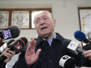 Băsescu propune raționalizarea carburanților